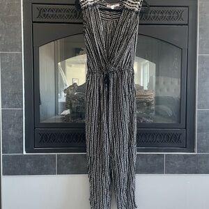 Max Studio Black and White Patterned Jumpsuit